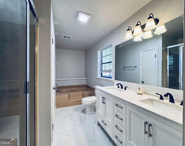 3715 Martin Farm Road - Photo Thumbnail 18