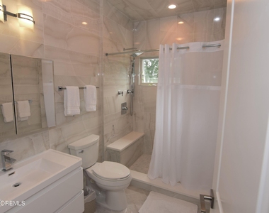 229 Lockwood Avenue - Photo Thumbnail 12