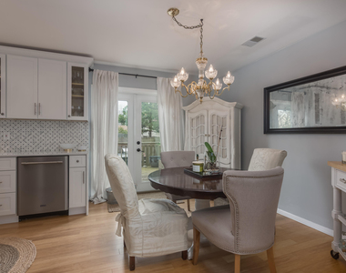 417 Bay Way - Photo Thumbnail 4