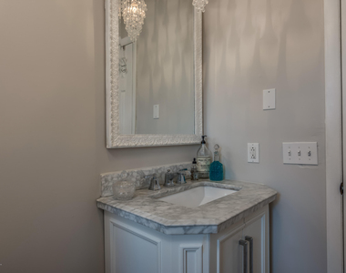 417 Bay Way - Photo Thumbnail 10