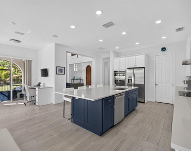 6539 Nw 128th Way - Photo Thumbnail 15