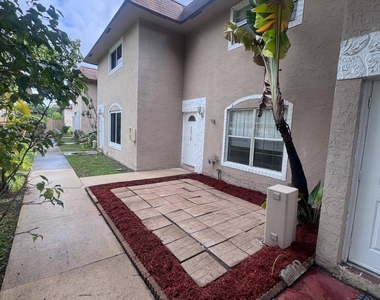 7918 Kimberly Boulevard - Photo Thumbnail 23