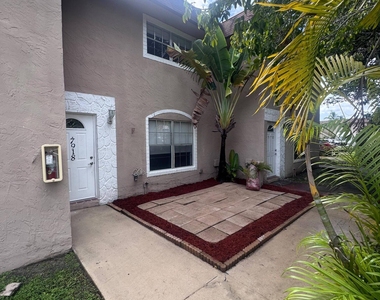 7918 Kimberly Boulevard - Photo Thumbnail 21