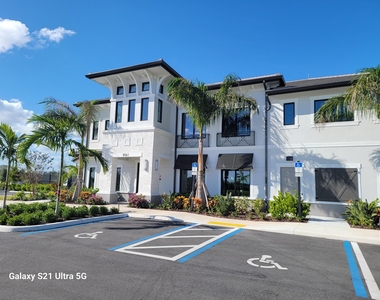 8433 Beagle Terrace - Photo Thumbnail 24