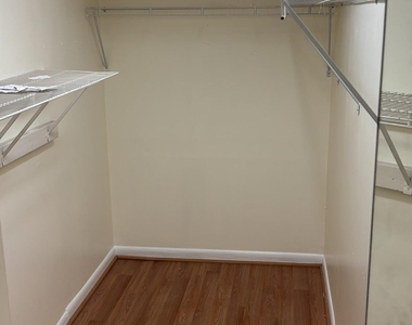 9510 Seagrape Drive - Photo Thumbnail 6