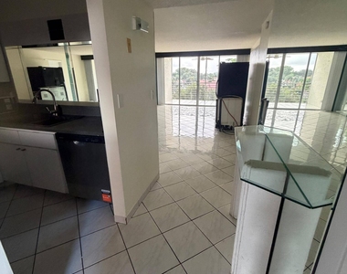 9510 Seagrape Drive - Photo Thumbnail 16