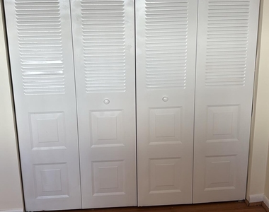 9510 Seagrape Drive - Photo Thumbnail 12