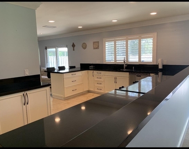 4885 Sugar Pine Drive - Photo Thumbnail 10