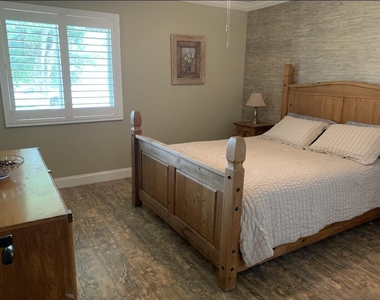 4885 Sugar Pine Drive - Photo Thumbnail 24