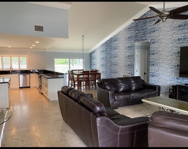 4885 Sugar Pine Drive - Photo Thumbnail 6