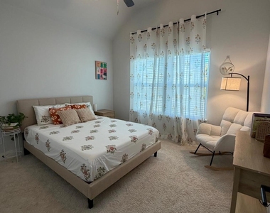 6228 White Creek Drive - Photo Thumbnail 23