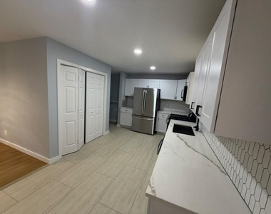 2320 Prichard Lane - Photo Thumbnail 4