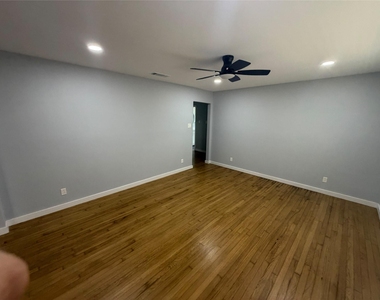 2320 Prichard Lane - Photo Thumbnail 11