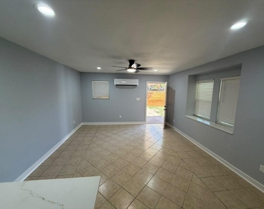 2320 Prichard Lane - Photo Thumbnail 1