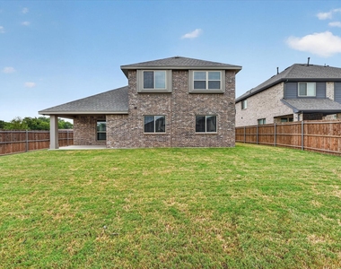 1941 Silverleaf Drive - Photo Thumbnail 28