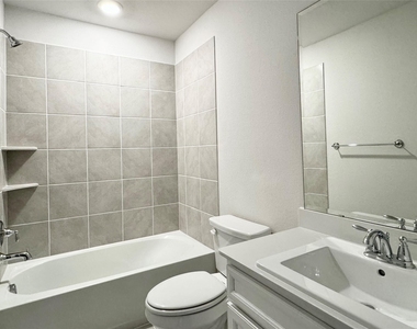 7856 Manilla Drive - Photo Thumbnail 18