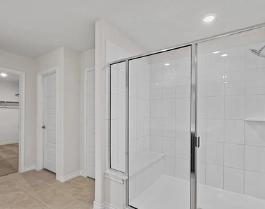2067 Hearn Drive - Photo Thumbnail 27