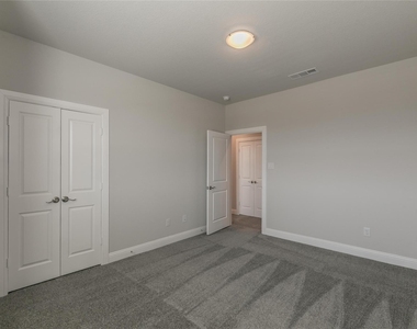 9549 Thorncrown Lane - Photo Thumbnail 14