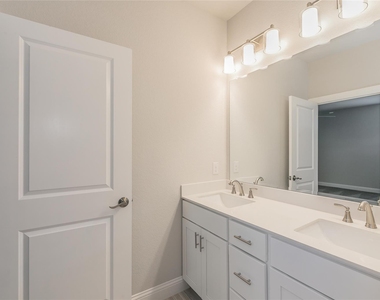 9549 Thorncrown Lane - Photo Thumbnail 26