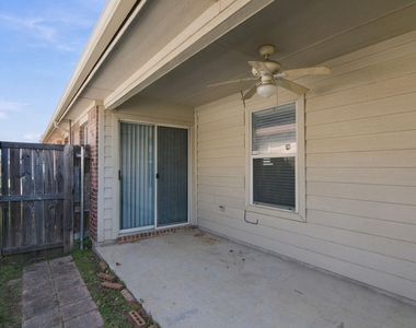 6425 Regina Drive - Photo Thumbnail 26