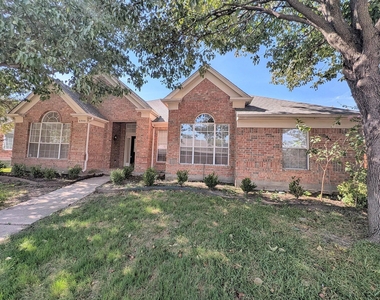 6909 Cinnabar Drive - Photo Thumbnail 3