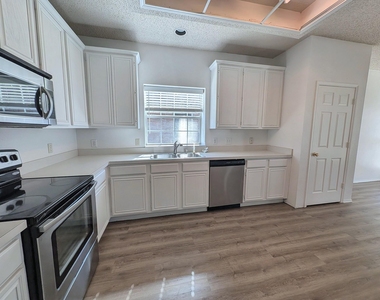 6909 Cinnabar Drive - Photo Thumbnail 18