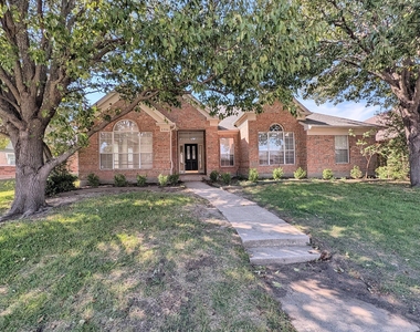 6909 Cinnabar Drive - Photo Thumbnail 2