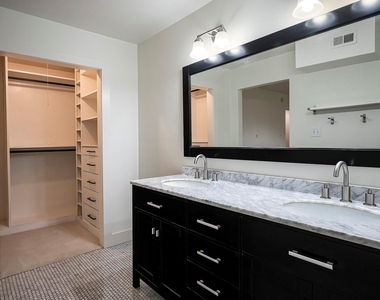 3648 Jubilee Trail - Photo Thumbnail 7