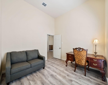 2653 Whispering Trl Unit 8 - Photo Thumbnail 5