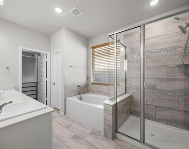 312 Crescent Avenue - Photo Thumbnail 12