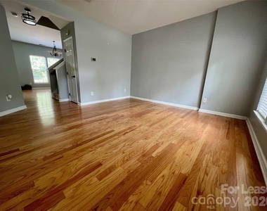 12821 James Blakeney Avenue - Photo Thumbnail 17