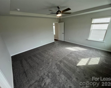 1402 Mossy Glade Road - Photo Thumbnail 16