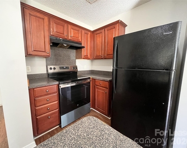 506 Railway Place Sw - Photo Thumbnail 8