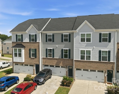 2595 Grantham Place Drive - Photo Thumbnail 32