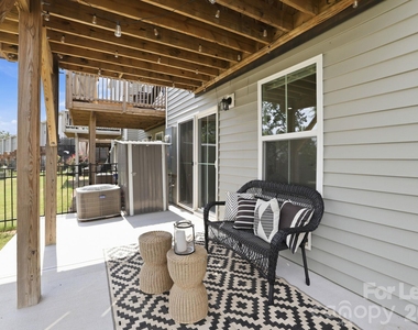 2595 Grantham Place Drive - Photo Thumbnail 31