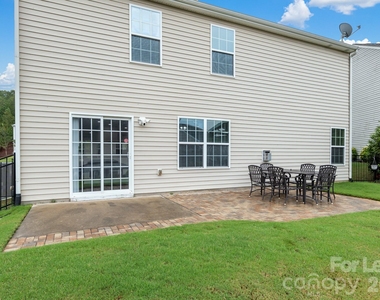 2204 Reid Pointe Avenue - Photo Thumbnail 42