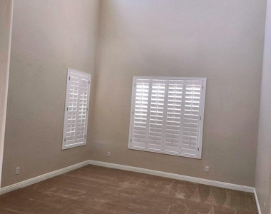 26787 N 90th Drive - Photo Thumbnail 4