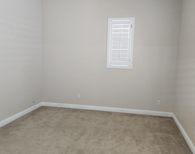 26787 N 90th Drive - Photo Thumbnail 38