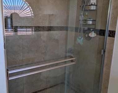 3509 E Rockledge Road - Photo Thumbnail 22