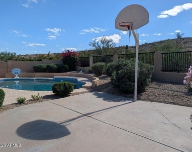3509 E Rockledge Road - Photo Thumbnail 3