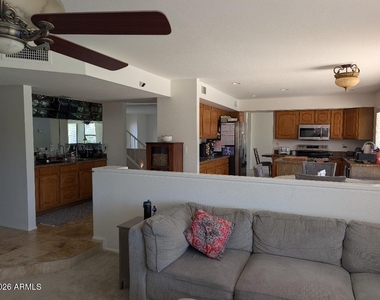 3509 E Rockledge Road - Photo Thumbnail 11