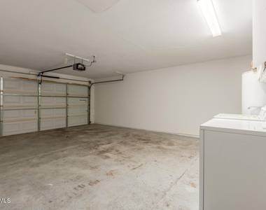 4302 N 80th Lane - Photo Thumbnail 15