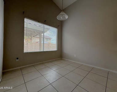 1720 E Flint Street - Photo Thumbnail 8