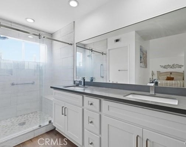 4425 Ironwood - Photo Thumbnail 8