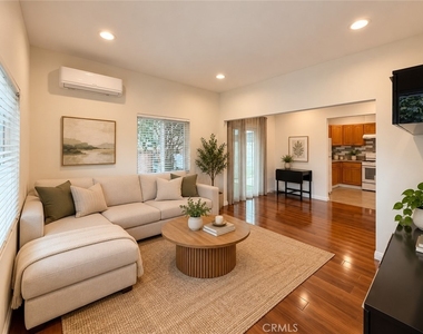 3918 Maple Ave - Photo Thumbnail 3