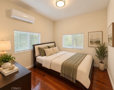 3918 Maple Ave - Photo Thumbnail 8