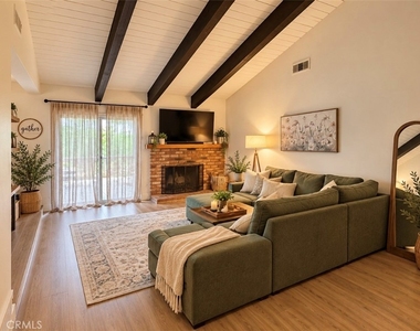 23235 Canyon Lake S - Photo Thumbnail 6