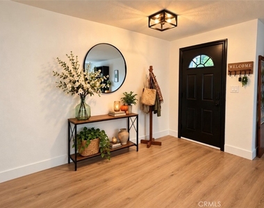 23235 Canyon Lake S - Photo Thumbnail 2