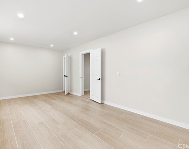 12869 Newton Street - Photo Thumbnail 13
