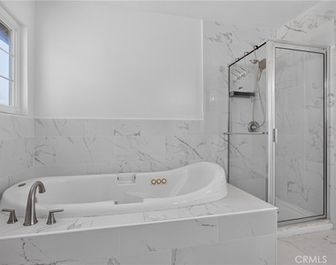 18731 Dylan Street - Photo Thumbnail 24